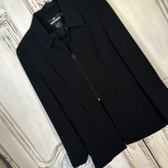 Donna Gray Black Long Line Front Zip Double Pockets Blazer Jacket Size 8 - Picture 2 of 10